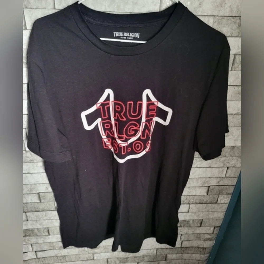 True‎ Religion Brand Jeans Graphic Tshirt Size Large